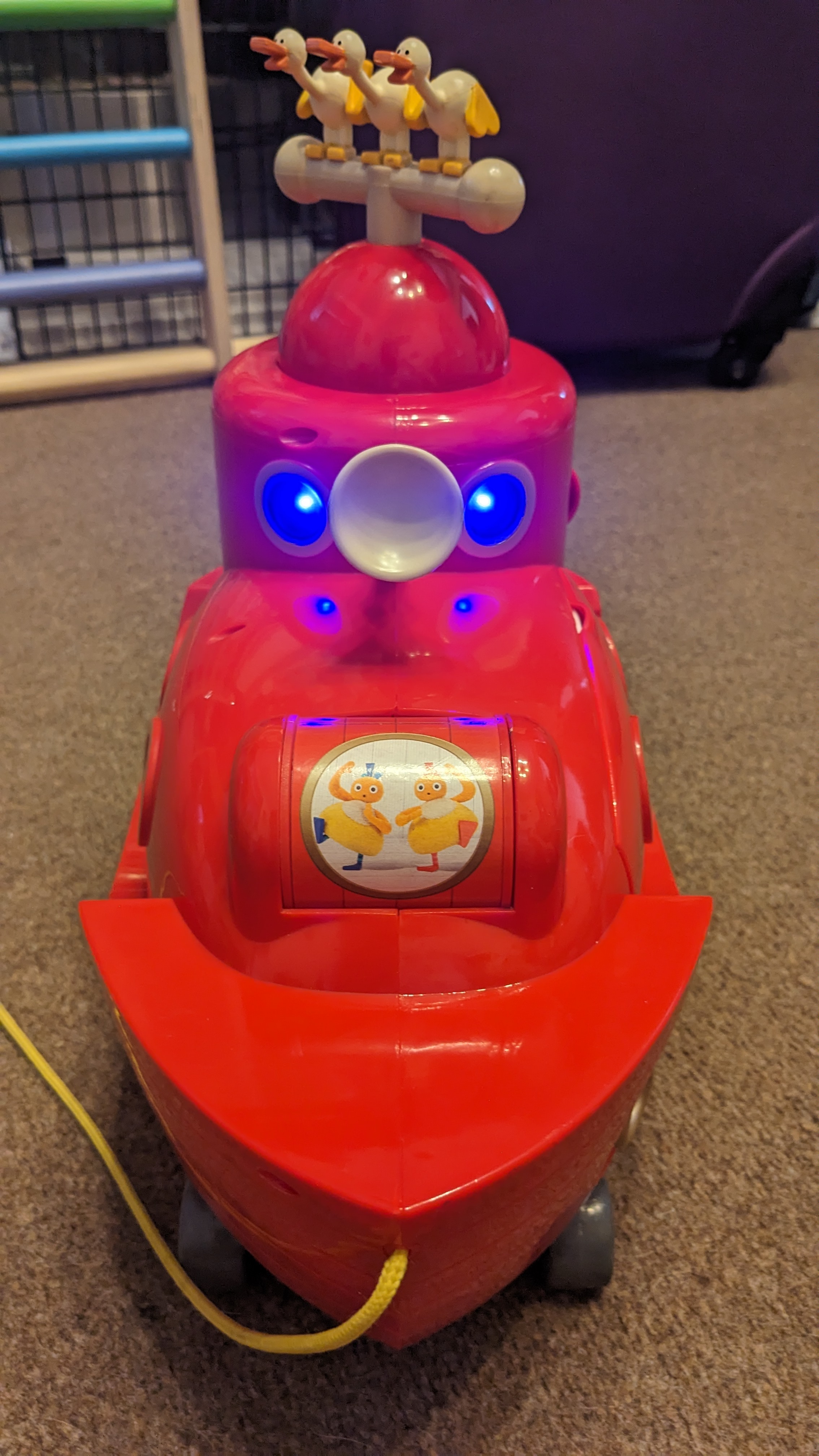 Twirlywoos big top red boat